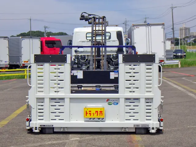 三菱 キャンター 2PG-FEB80(2WD)の写真5
