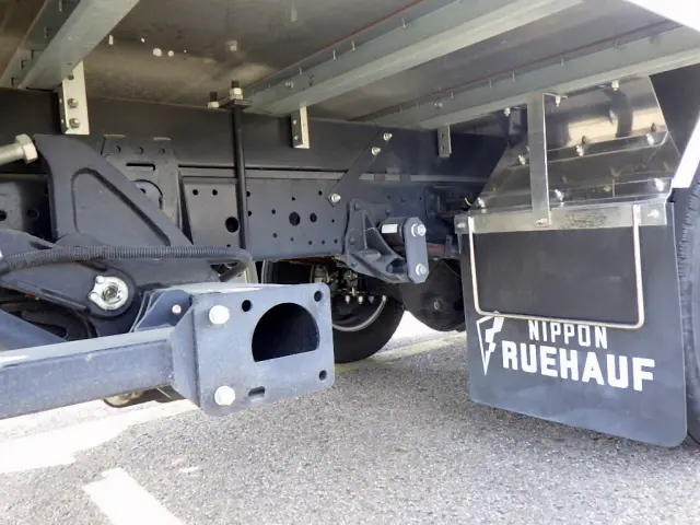いすゞ エルフ 2RG-NPR88AN(2WD)の写真28