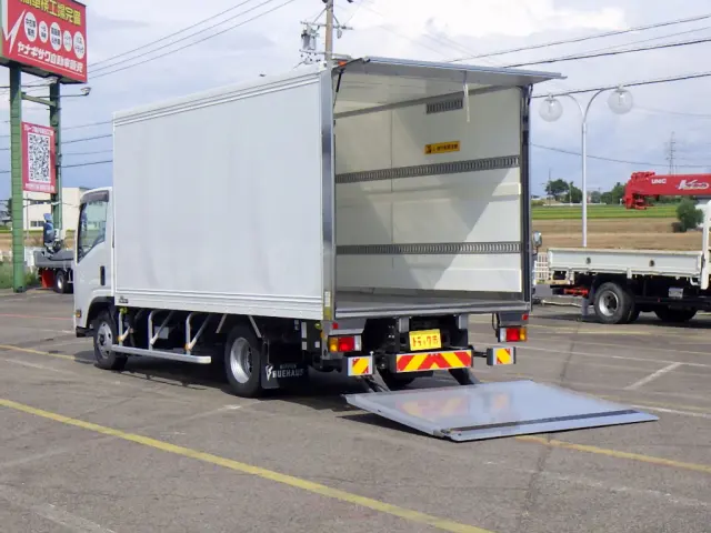 いすゞ エルフ 2RG-NPR88AN(2WD)の写真37