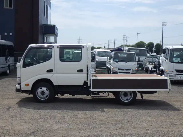 日野 デュトロ 2WG-XZU686M(4WD)の写真8