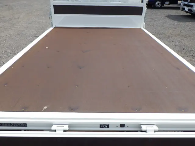 日野 デュトロ 2WG-XZU686M(4WD)の写真9