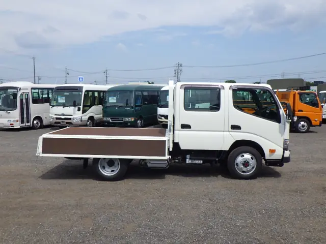 日野 デュトロ 2WG-XZU686M(4WD)の写真32