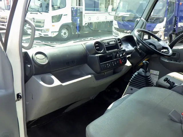 日野 デュトロ 2KG-XZU600T(2WD)の写真34