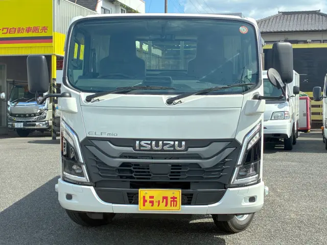 いすゞ エルフ 3DF-NHR87AF(2WD)の写真2