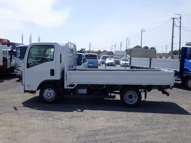 日産 アトラス 2TG-ARR88AC(2WD)の写真4