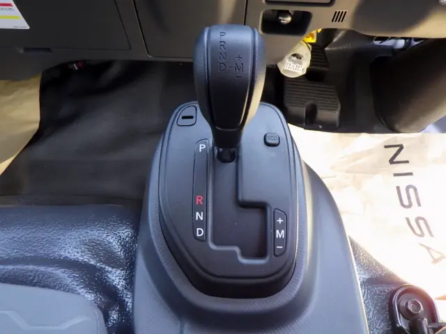 日産 アトラス 2TG-ARR88AC(2WD)の写真13