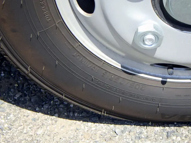 日産 アトラス 2TG-ARR88AC(2WD)の写真20