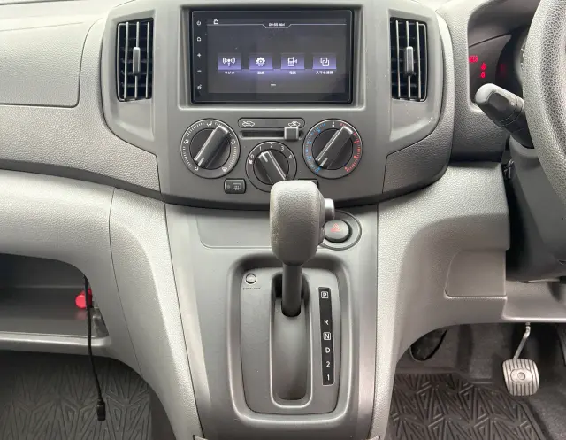 日産 その他(日産) DBF-VM20(2WD)の写真19
