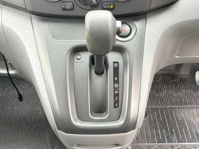 日産 その他(日産) DBF-VM20(2WD)の写真20