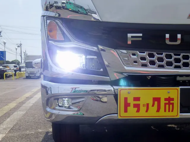 三菱 キャンター 2RG-FBAV0(2WD)の写真10