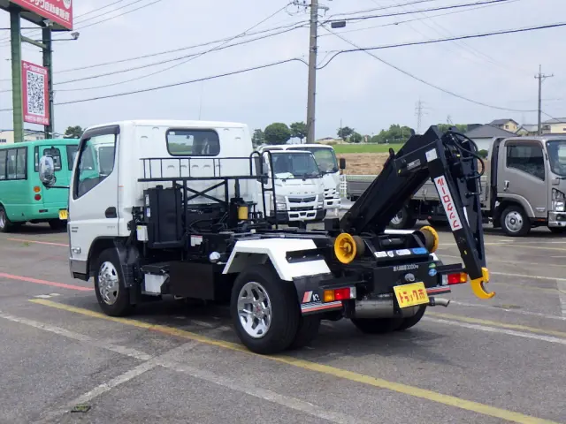 三菱 キャンター 2RG-FBAV0(2WD)の写真21