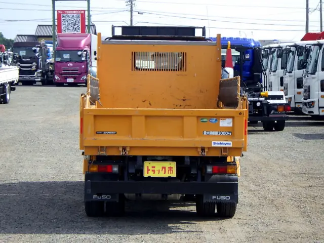 三菱 キャンター 2RG-FBA60(2WD)の写真6
