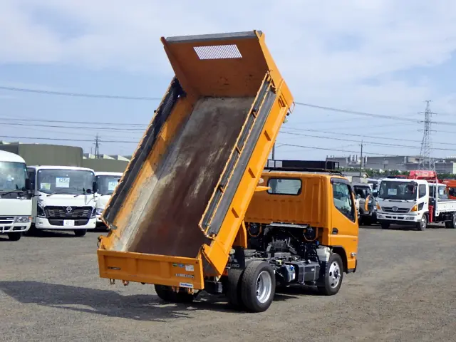 三菱 キャンター 2RG-FBA60(2WD)の写真7