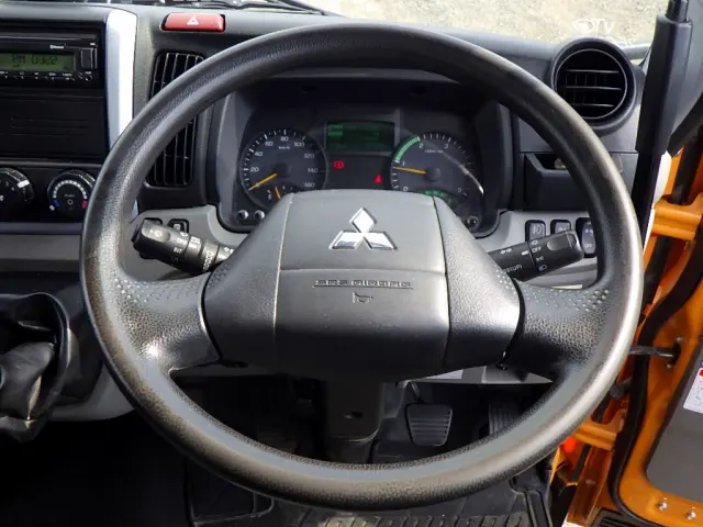三菱 キャンター 2RG-FBA60(2WD)の写真14