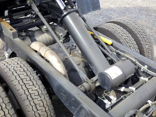 三菱 キャンター 2RG-FBA60(2WD)の写真38