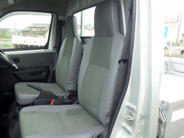 一時抹消のお車は登録時、減トンとなる可能性がございます。ご了承お願いいたします。|トヨタ タウンエーストラック 5BF-S413U(4WD)の写真11