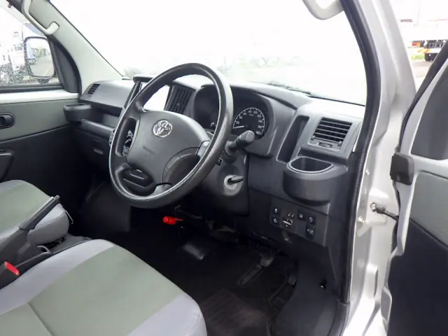 トヨタ タウンエーストラック 5BF-S413U(4WD)の写真43