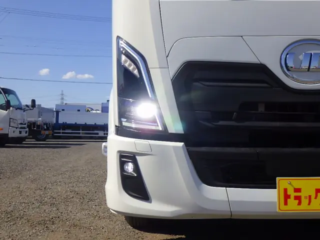 UD コンドル 2RG-BRR90S4(2WD)の写真3
