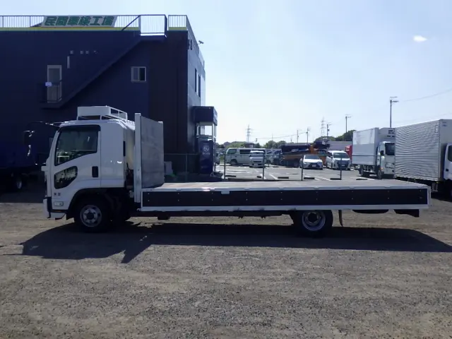 UD コンドル 2RG-BRR90S4(2WD)の写真7