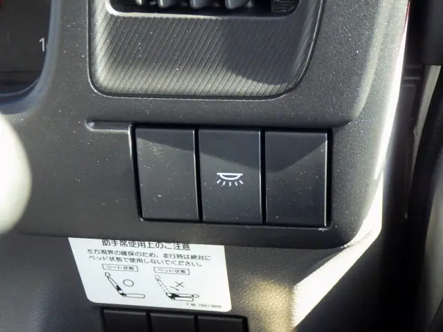 UD コンドル 2RG-BRR90S4(2WD)の写真17