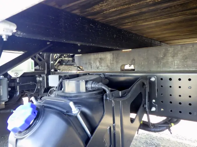 UD コンドル 2RG-BRR90S4(2WD)の写真42