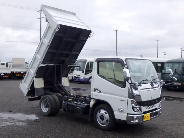 三菱 キャンター 2RG-FBA60(2WD)の写真7