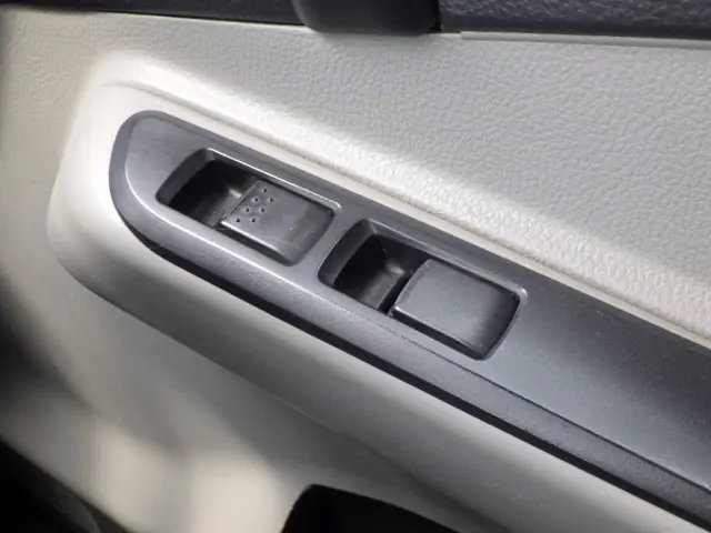 三菱 キャンター 2RG-FBA60(2WD)の写真20