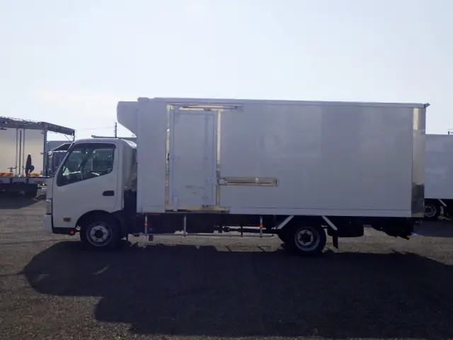 日野 デュトロ 2PG-XZU722M(2WD)の写真4