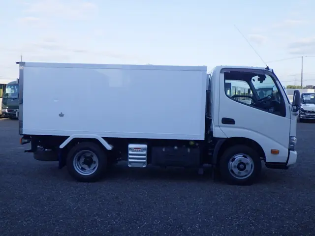 日野 デュトロ 2RG-XZC605M(2WD)の写真5