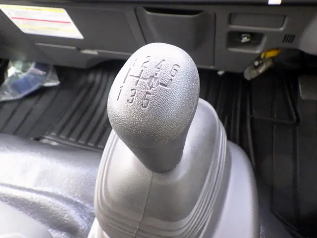 日産 アトラス 2RG-APR88AM(2WD)の写真17