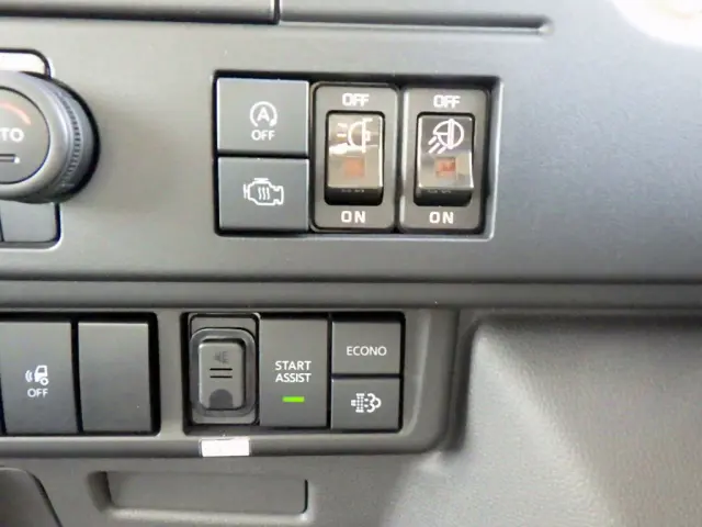 日産 アトラス 2RG-APR88AM(2WD)の写真47