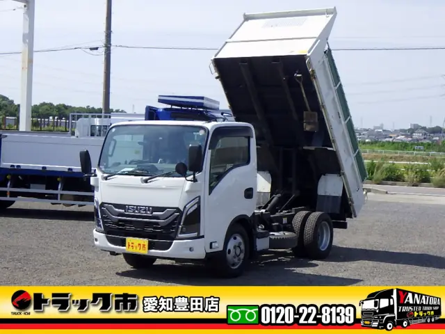 いすゞ エルフ 2RG-NKR88AT(2WD)の写真1