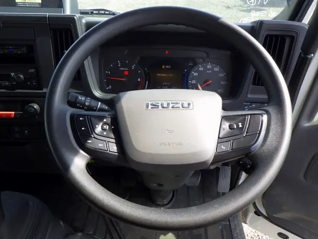 いすゞ エルフ 2RG-NKR88AT(2WD)の写真12