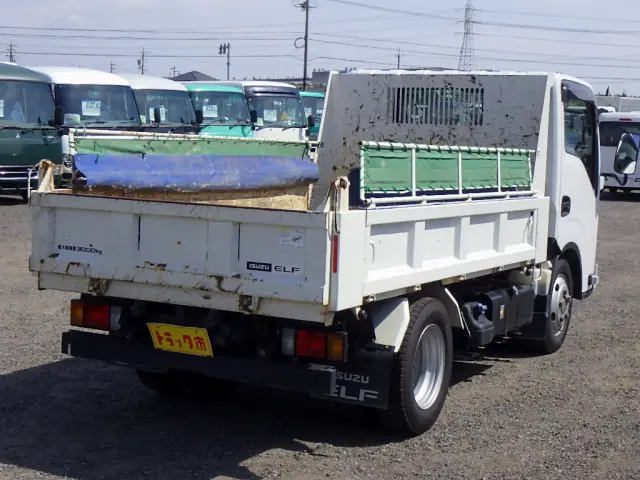いすゞ エルフ 2RG-NKR88AT(2WD)の写真26