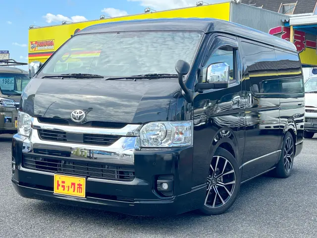 トヨタ ハイエース 3BA-TRH214W改(2WD)の写真1