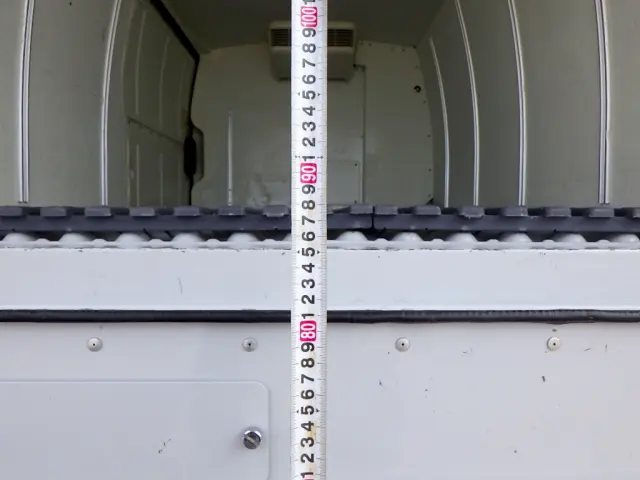 トヨタ ハイエースバン QDF-GDH201V(2WD)の写真13
