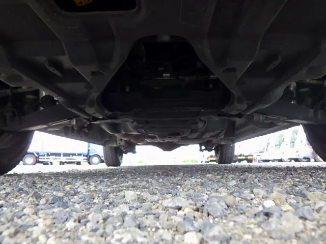 トヨタ ハイエースバン QDF-GDH201V(2WD)の写真28