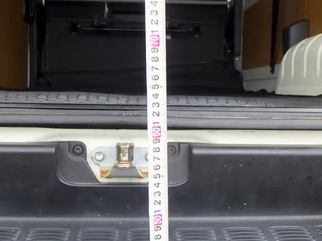 トヨタ ハイエースレジアス CBF-TRH200V(2WD)の写真37