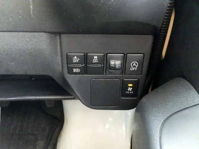 ダイハツ ハイゼットバン 3BD-S331V(4WD)の写真23