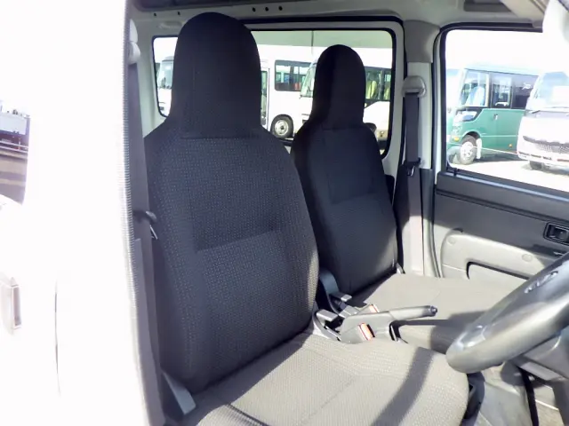 ダイハツ ハイゼットバン 3BD-S331V(4WD)の写真42