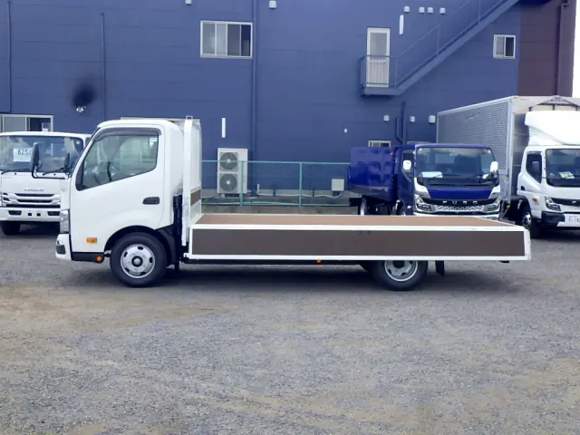日野 デュトロ 2WG-XZU713M(2WD)の写真30
