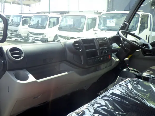 日野 デュトロ 2WG-XZU713M(2WD)の写真45