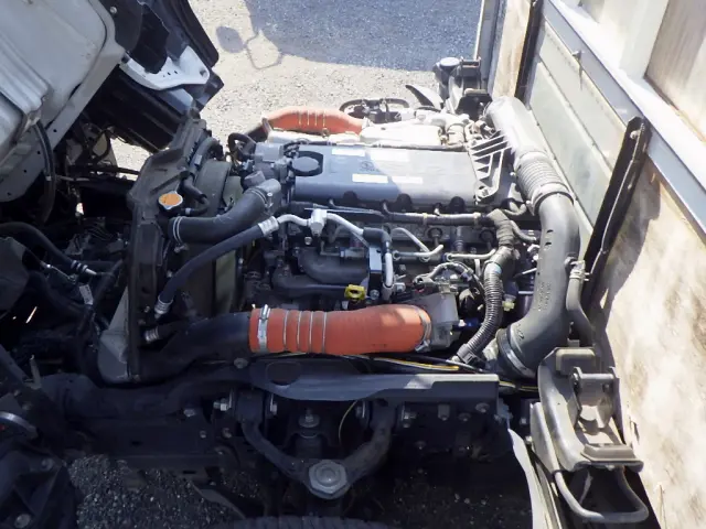 いすゞ エルフ 2RG-NJR88A(2WD)の写真27