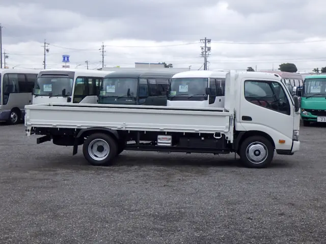 トヨタ ダイナ 2RG-XZU655(2WD)の写真5