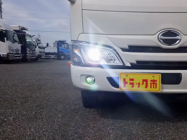 日野 デュトロ 2RG-XZC605M(2WD)の写真3