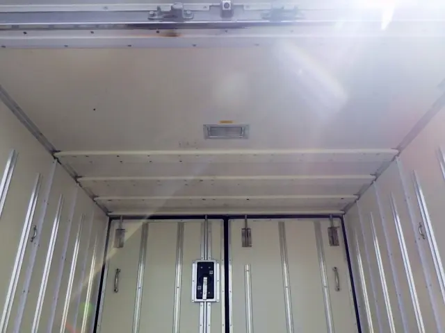 日野 デュトロ 2RG-XZC605M(2WD)の写真12
