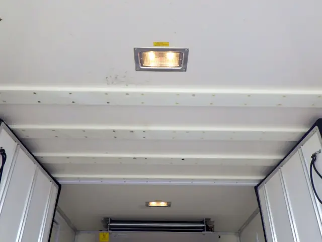 日野 デュトロ 2RG-XZC605M(2WD)の写真18