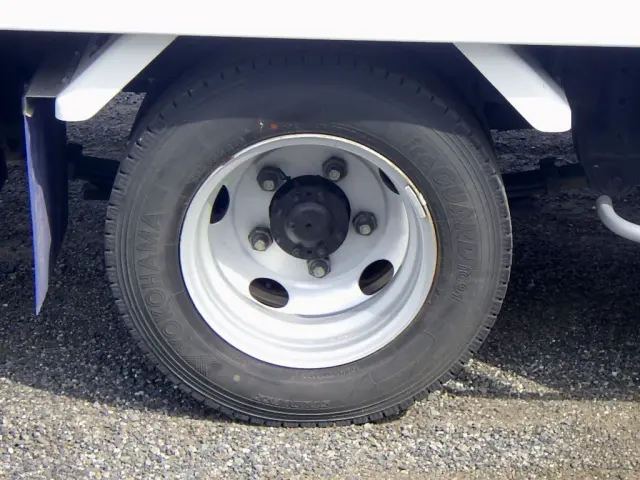 日野 デュトロ 2RG-XZC605M(2WD)の写真36