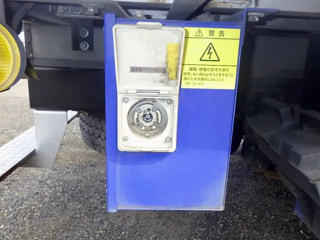 日野 デュトロ 2RG-XZC605M(2WD)の写真45