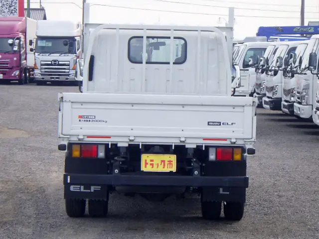 いすゞ エルフ 2RG-NMR88R(2WD)の写真6